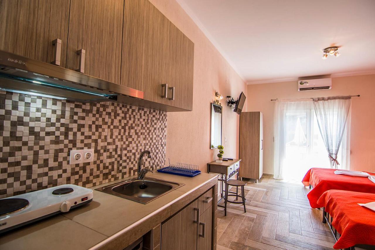 Christodoulos Eleftheria House Неа-Врасна Екстер'єр фото